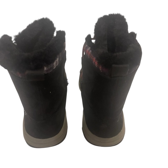 Ryka Alyssa Women's Black and Burgundy Fur Lined Winter Boots - Picture 5 of 7